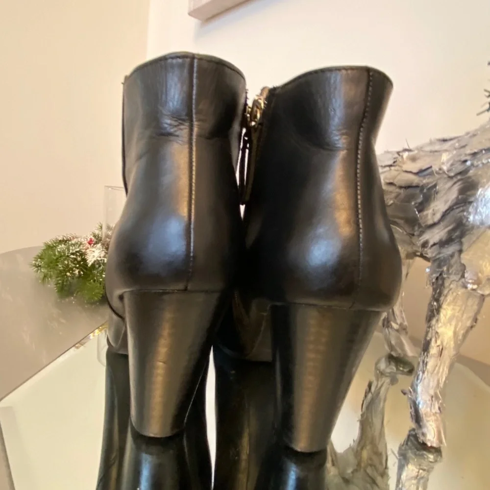 Adrienne Vittadini Shoes  Black Leather Ankle Boot